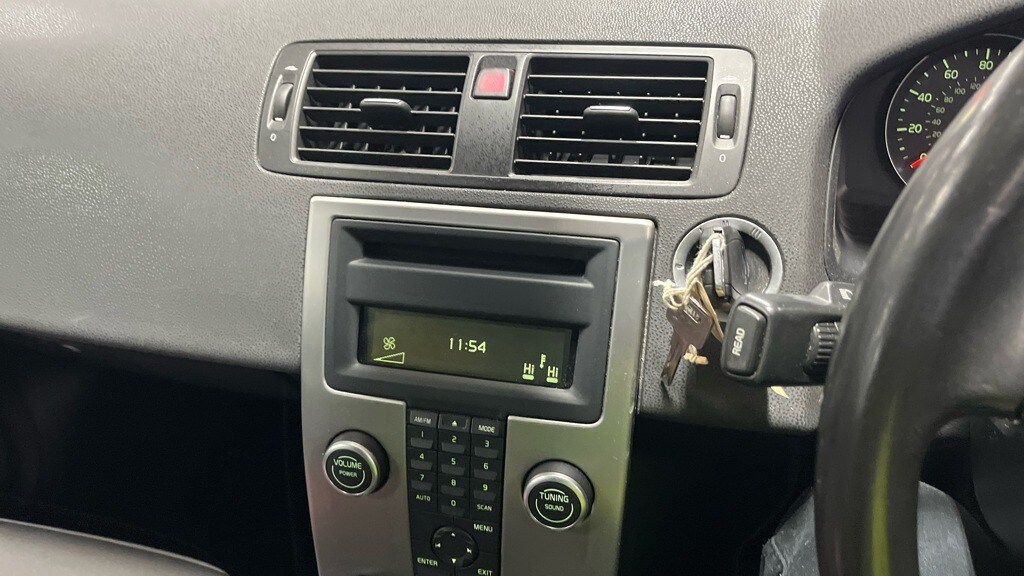 Used Volvo V50 2009 for sale - 77906991: Photo 11