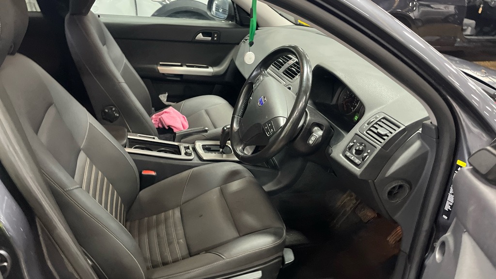 Used Volvo V50 2009 for sale - 77906991: Photo 9