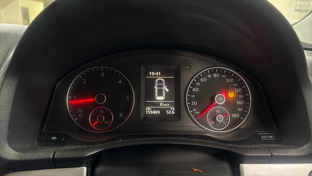 Used Volkswagen Scirocco 2011 for sale - 77456581: Photo 10