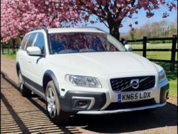 Used Volvo XC70 2015 for sale - 74357639: Photo