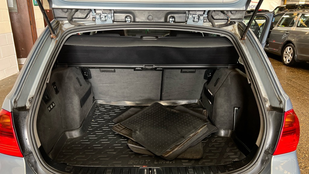 Used BMW 3 Series 2007 for sale - 76080251: Photo 10