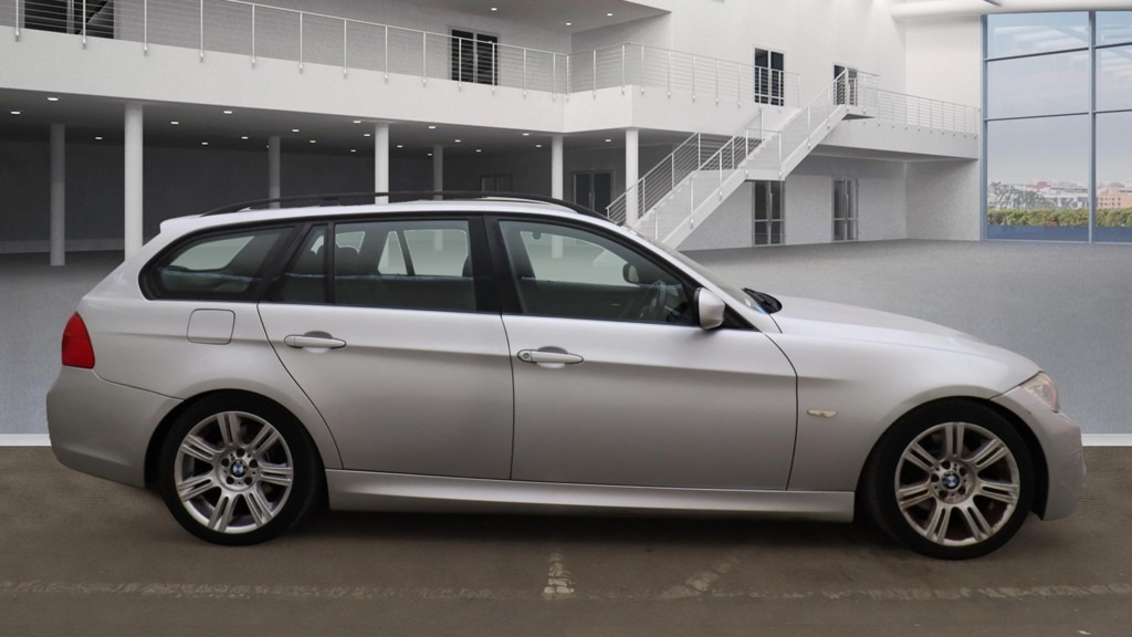 Used BMW 3 Series 2009 for sale - 77128320: Photo 5
