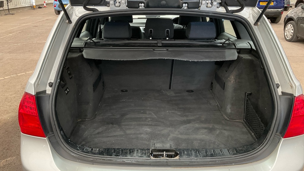 Used BMW 3 Series 2009 for sale - 76081518: Photo 7