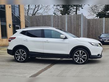 Used Nissan Qashqai 2014 for sale - 76765071: Photo