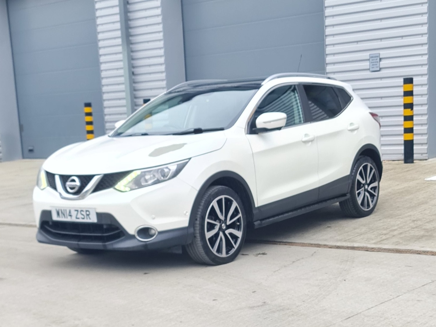 Used Nissan Qashqai 2014 for sale - 76765071: Photo 8
