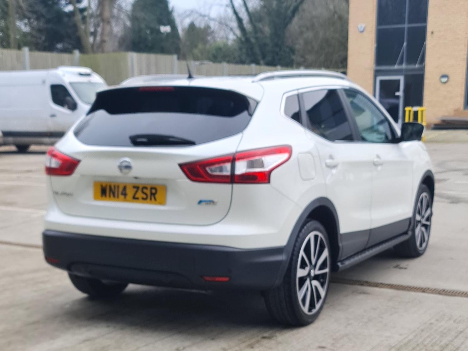 Used Nissan Qashqai 2014 for sale - 76765071: Photo 9