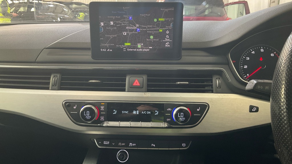 Used Audi A4 2016 for sale - 76682076: Photo 10