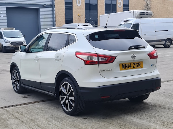 Used Nissan Qashqai 2014 for sale - 66898728: Photo 6