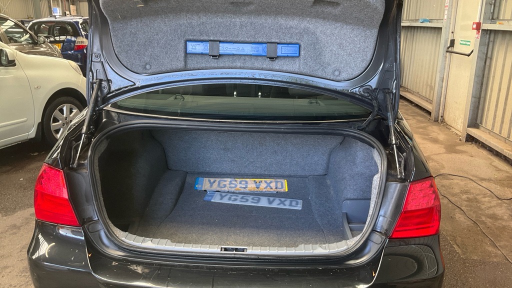 Used BMW 3 Series 2009 for sale - 76507769: Photo 5