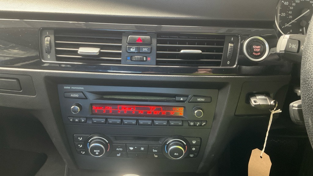 Used BMW 3 Series 2009 for sale - 76507769: Photo 9