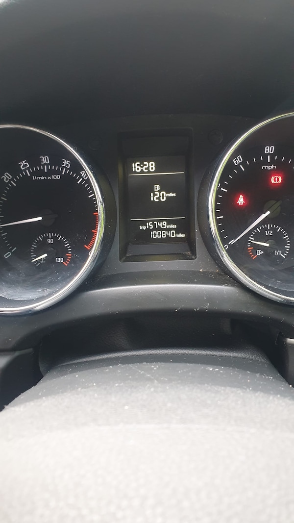 Used Skoda Yeti 2011 for sale - 72743684: Photo 17