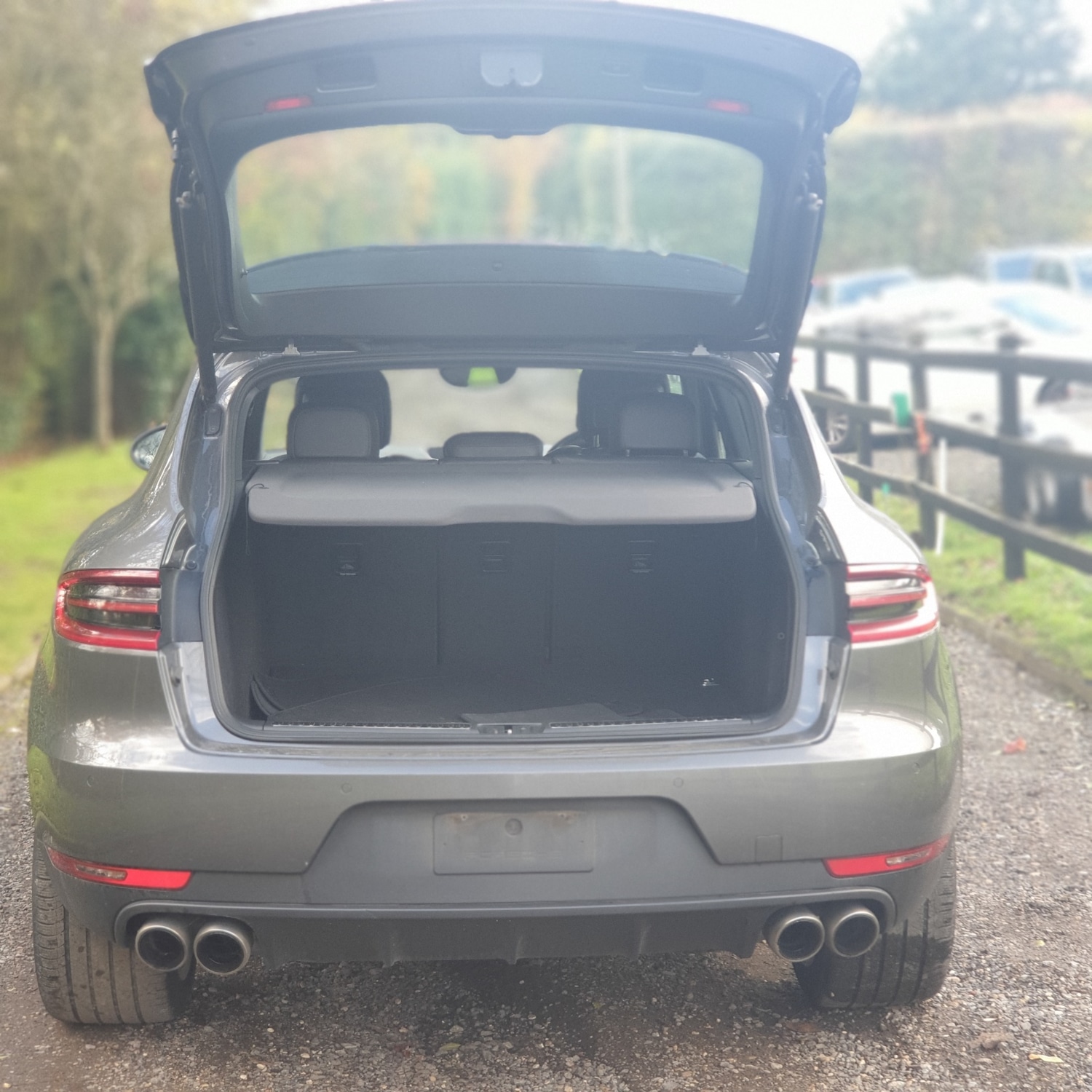 Used Porsche Macan 2015 for sale - 76065693: Photo 15