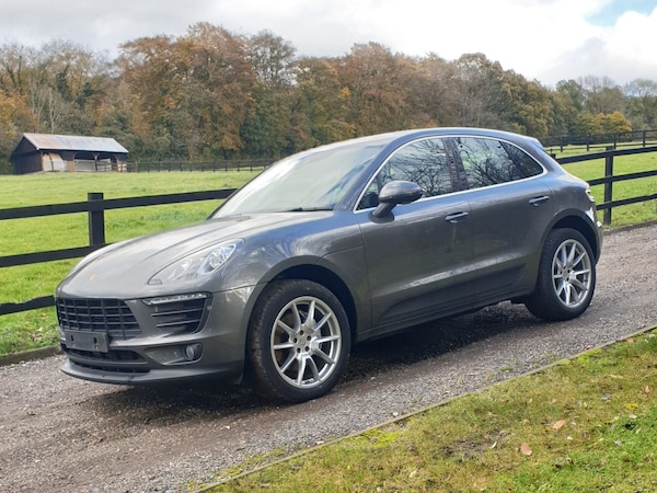 Used Porsche Macan 2015 for sale - 76065693: Photo 1