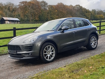 Used Porsche Macan 2015 for sale - 76065693: Photo