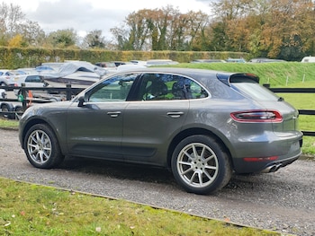 Used Porsche Macan 2015 for sale - 76065693: Photo