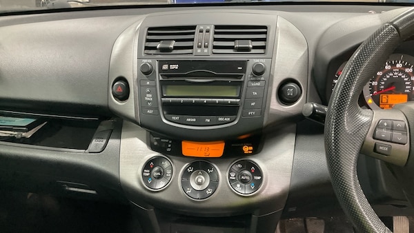 Used Toyota RAV4 2010 for sale - 75309286: Photo 12