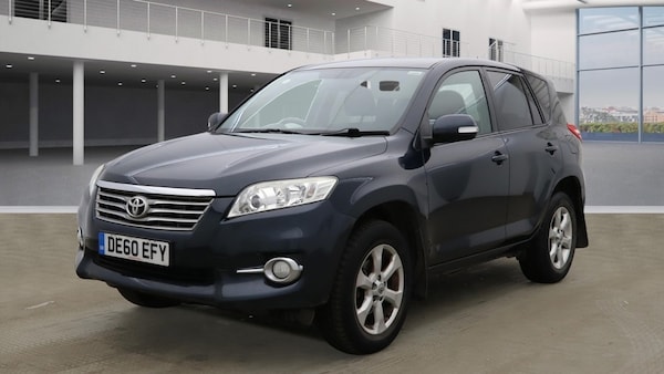 Used Toyota RAV4 2010 for sale - 75309286: Photo 2