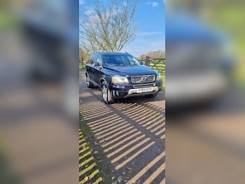 Used Volvo XC90 2010 for sale - 77822721: Photo