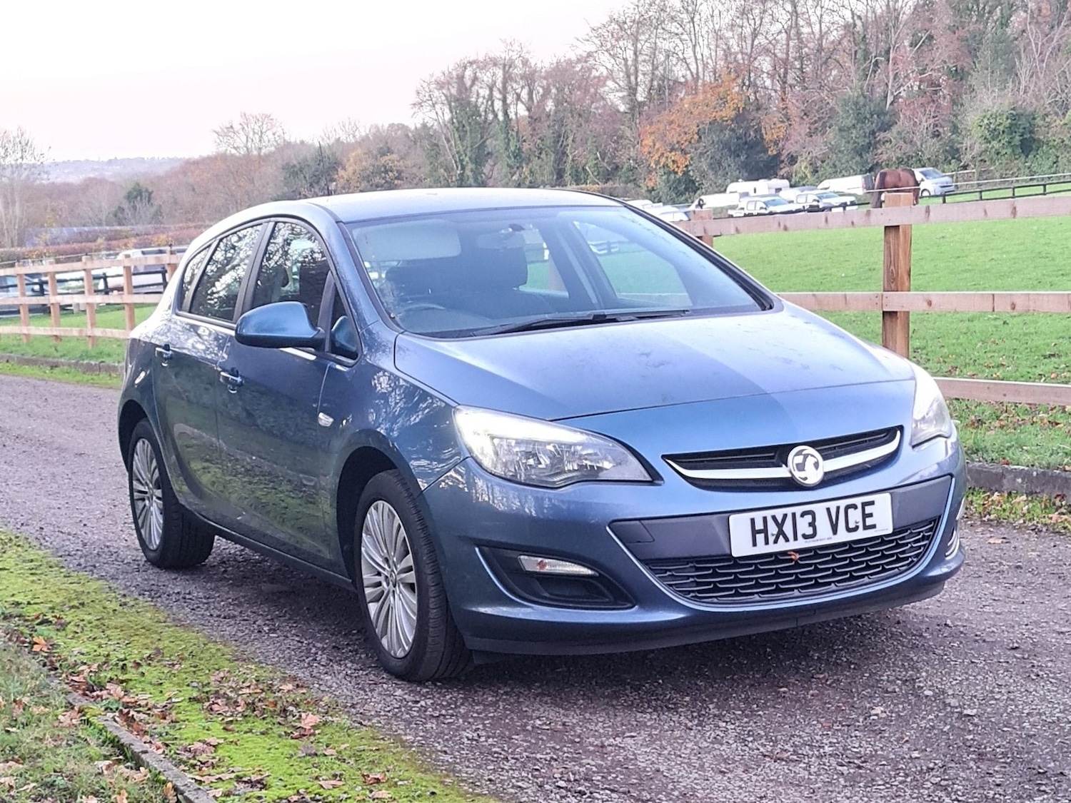 Used Vauxhall Astra 2013 for sale - 76626697: Photo 1