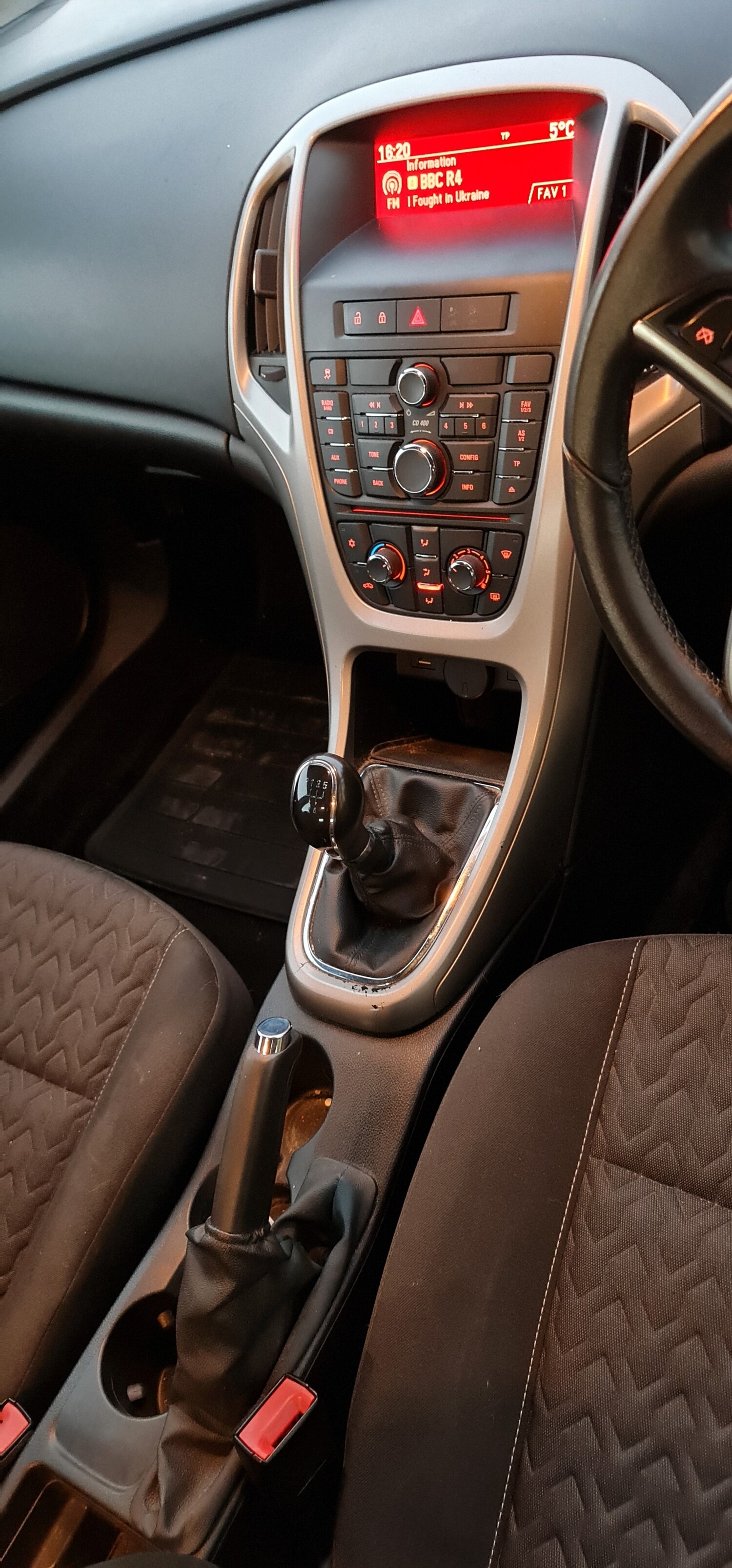 Used Vauxhall Astra 2013 for sale - 76626697: Photo 24