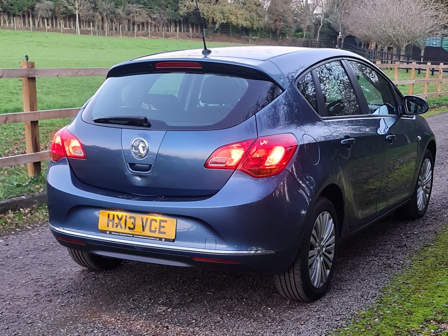 Used Vauxhall Astra 2013 for sale - 76626697: Photo 8