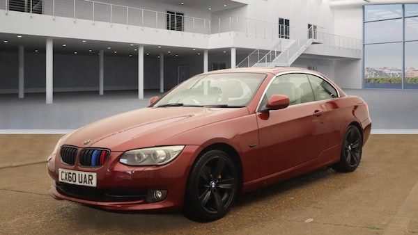 Used BMW 3 Series 2010 for sale - 74761145: Photo 2