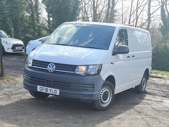 Used Volkswagen Transporter 2018 for sale - 78039003: Photo