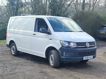 Used Volkswagen Transporter 2018 for sale - 78039003: Photo