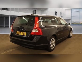 Used Volvo V70  for sale - 75241283: Photo