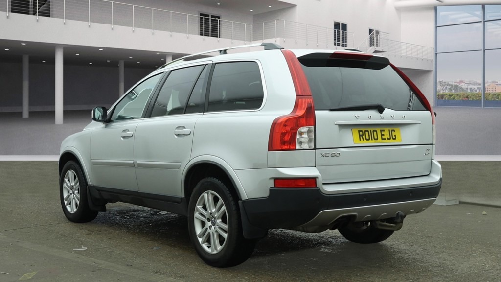Used Volvo XC90 2010 for sale - 76081363: Photo 3