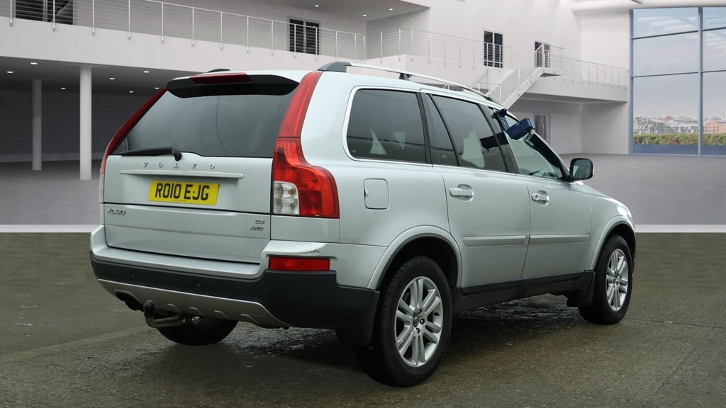 Used Volvo XC90 2010 for sale - 76081363: Photo 4