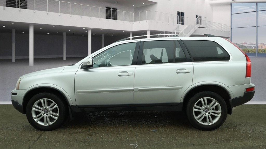 Used Volvo XC90 2010 for sale - 76081363: Photo 6