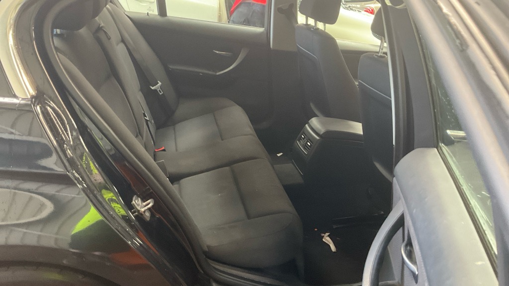 Used BMW 3 Series 2009 for sale - 77998761: Photo 6