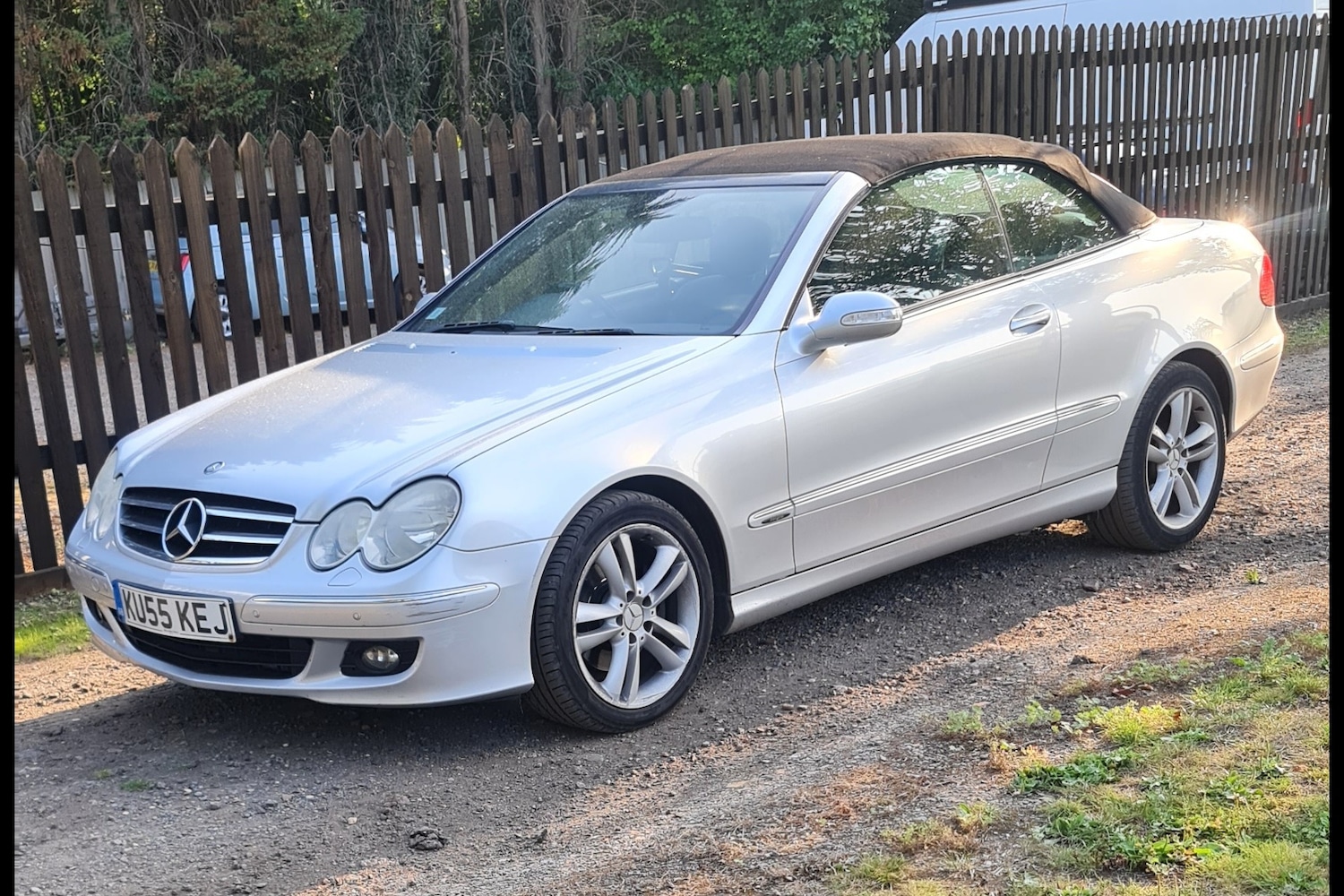 Used Mercedes-Benz CLK 2005 for sale - 76763248: Photo 25