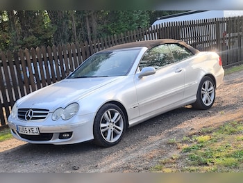 Used Mercedes-Benz CLK 2005 for sale - 76763248: Photo