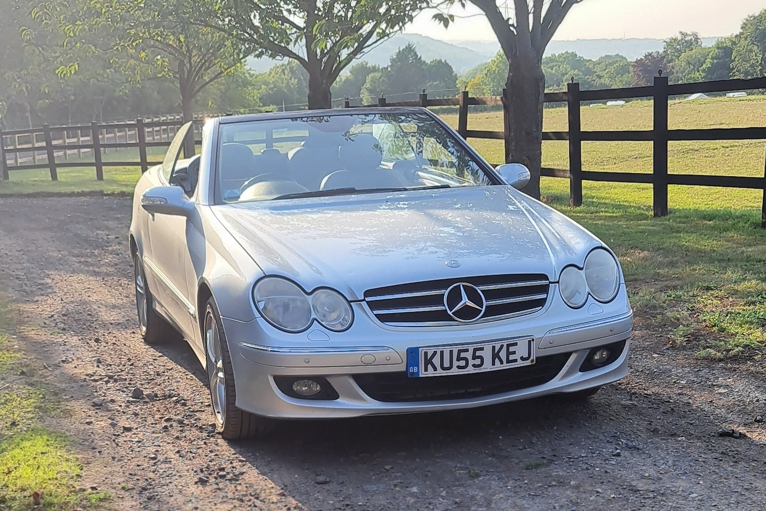 Used Mercedes-Benz CLK 2005 for sale - 76763248: Photo 3
