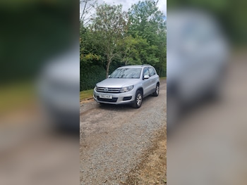 Used Volkswagen Tiguan 2012 for sale - 76763368: Photo