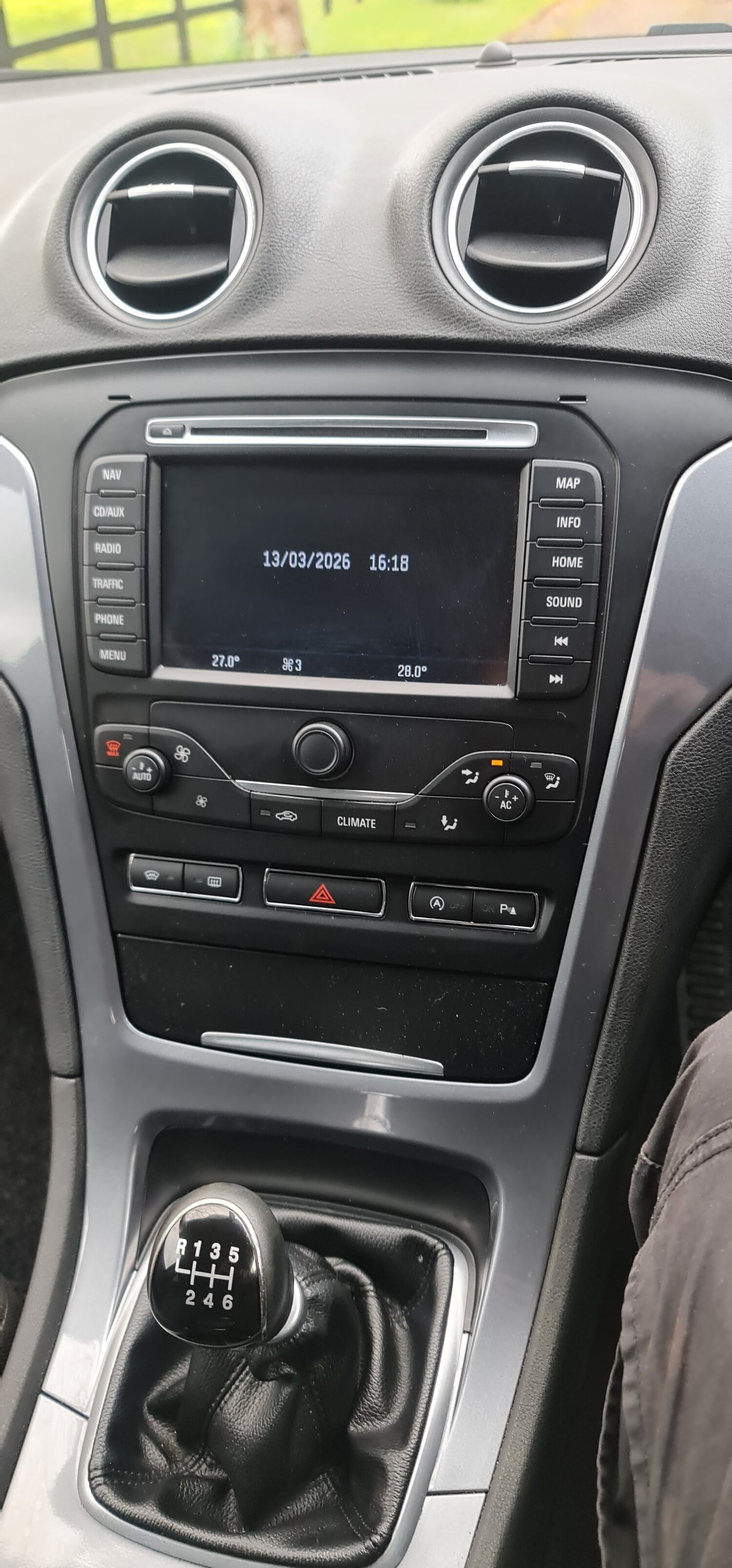 Used Ford Mondeo 2014 for sale - 77878590: Photo 15