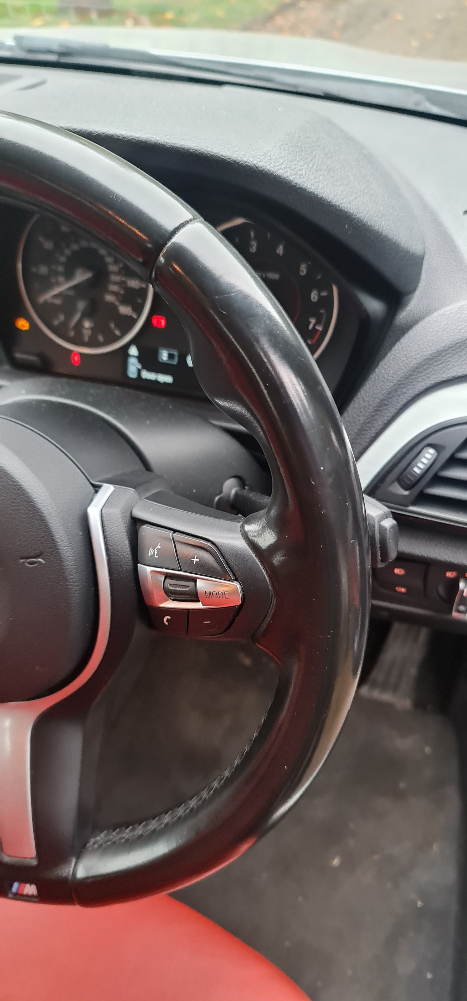 Used BMW 1 Series 2015 for sale - 76077867: Photo 25