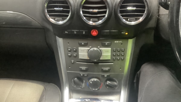 Used Vauxhall Antara 2013 for sale - 71842484: Photo 9