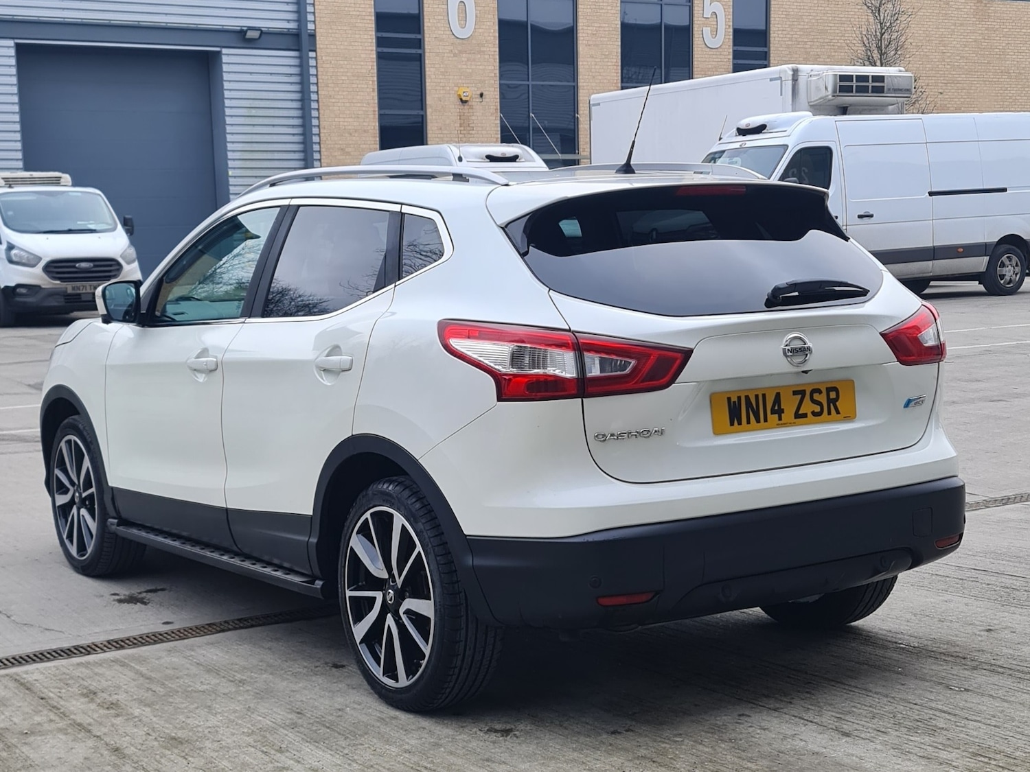 Used Nissan Qashqai 2014 for sale - 76079791: Photo 13