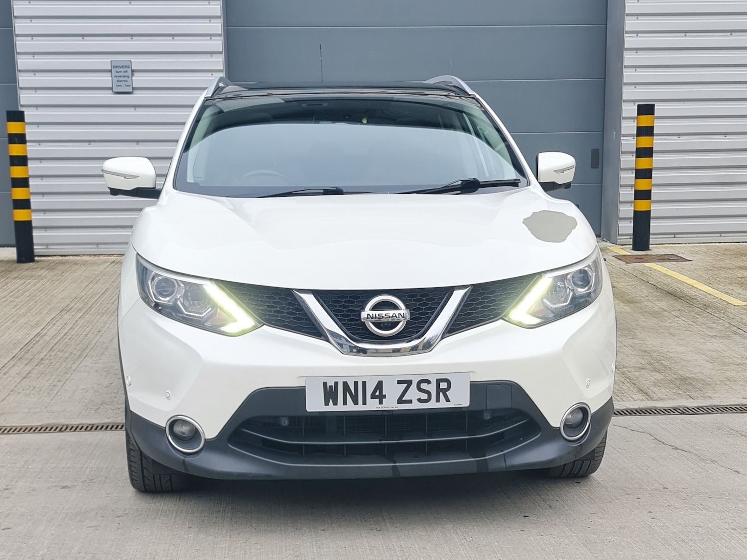 Used Nissan Qashqai 2014 for sale - 76079791: Photo 2