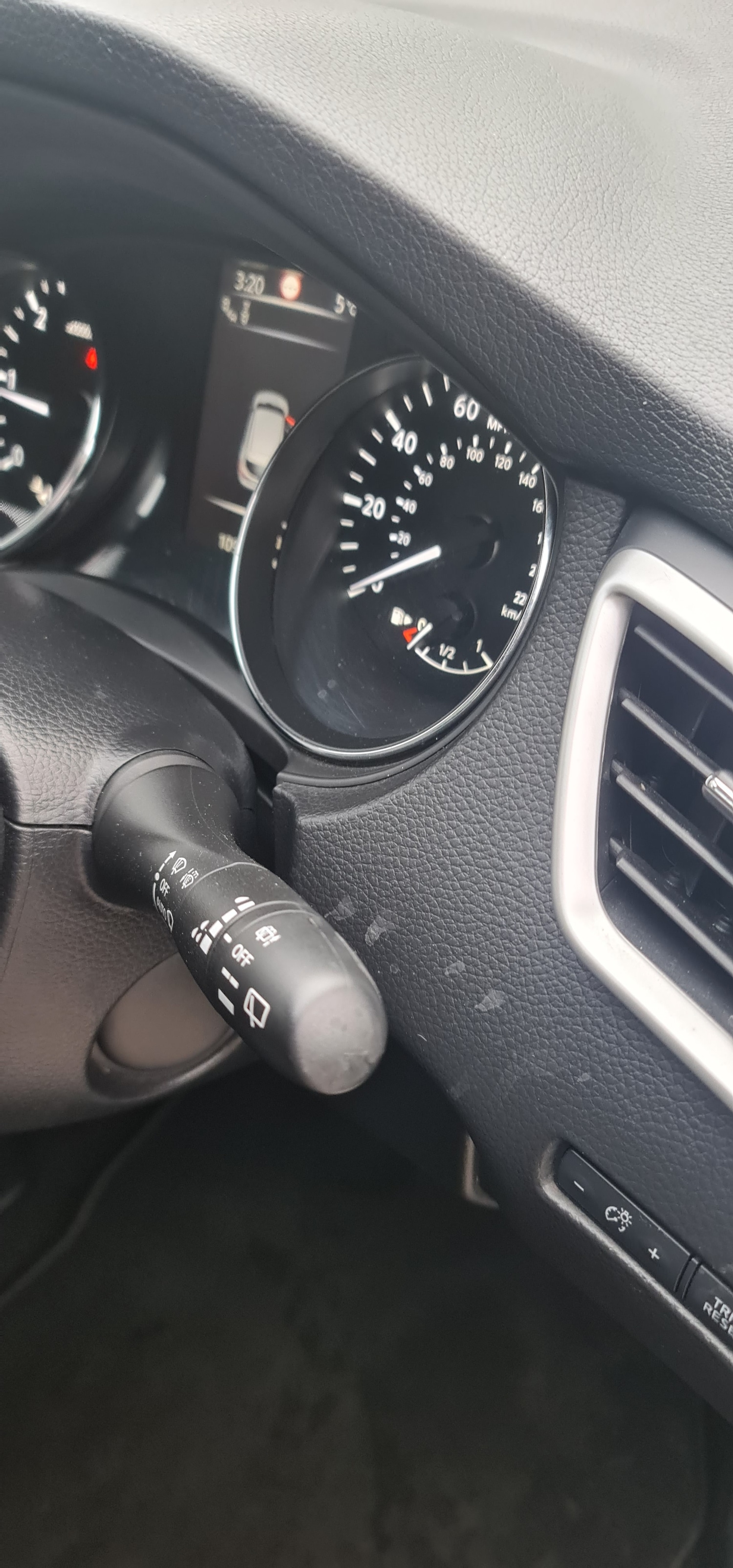 Used Nissan Qashqai 2014 for sale - 76079791: Photo 23
