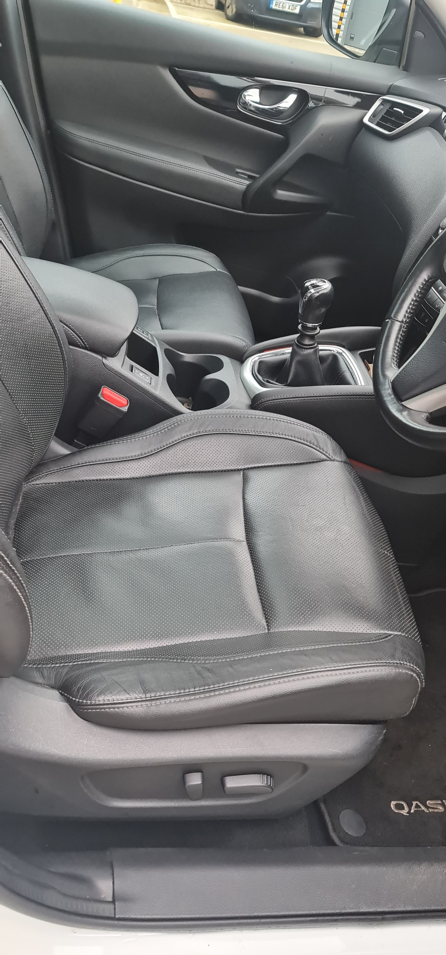 Used Nissan Qashqai 2014 for sale - 76079791: Photo 33
