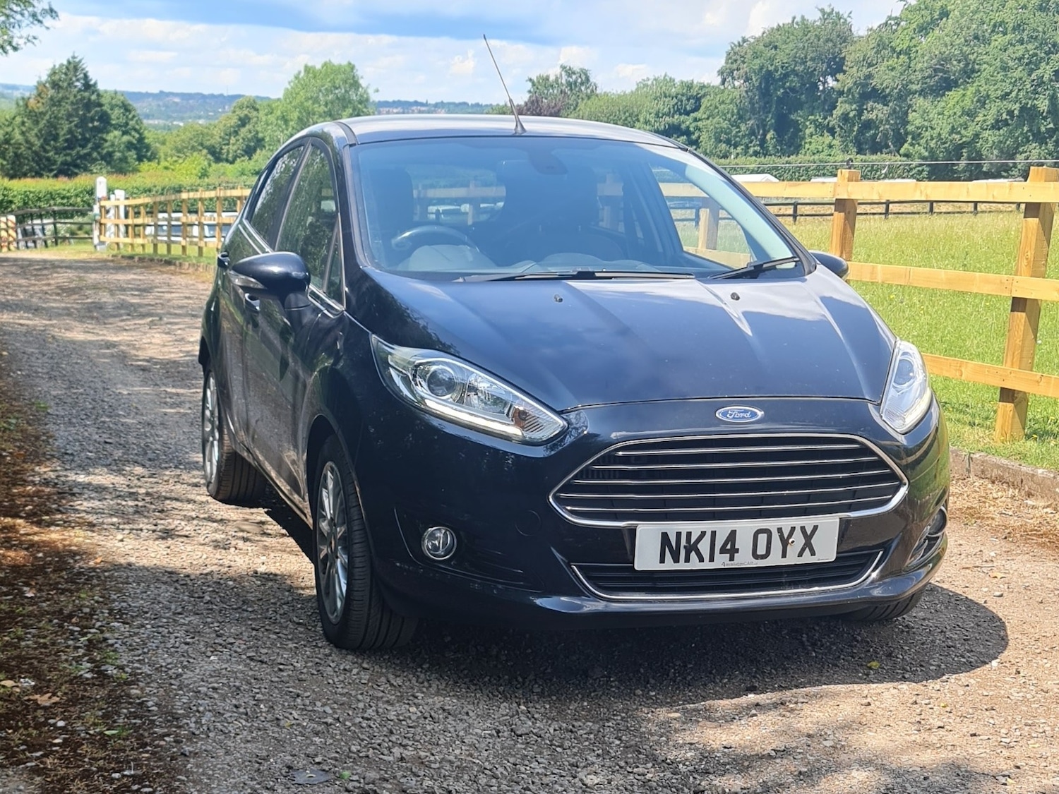 Used Ford Fiesta 2014 for sale - 76766601: Photo 2