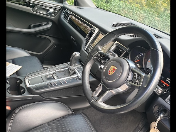 Used Porsche Macan 2015 for sale - 69392212: Photo 15