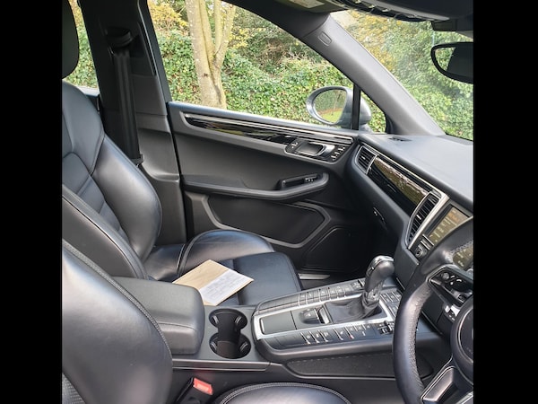 Used Porsche Macan 2015 for sale - 69392212: Photo 16