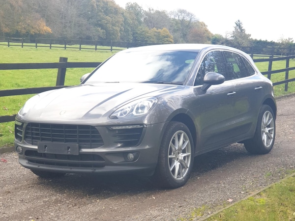 Used Porsche Macan 2015 for sale - 69392212: Photo 1