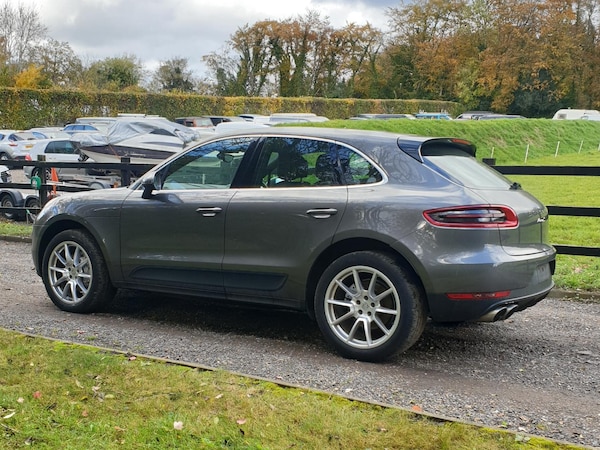 Used Porsche Macan 2015 for sale - 69392212: Photo 23