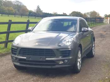 Used Porsche Macan 2015 for sale - 69392212: Photo